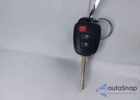 2016 Toyota Tacoma Sr5 из США, поврежденный, VIN 5TFAX5GN4GX070990